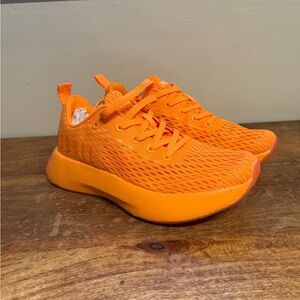 NOBULL JOURNEY Vibrant Orange Shoes